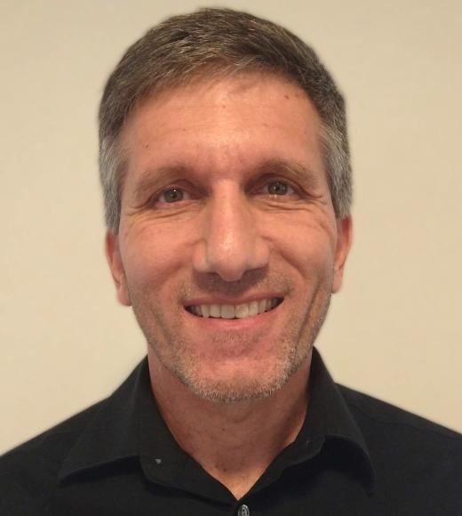 Headshot of Dan Melzer
